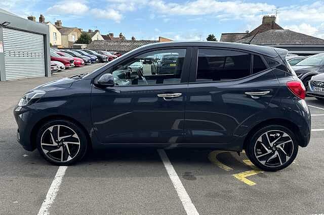 Hyundai i10 1.0 [63] Premium 5dr Auto [Nav]