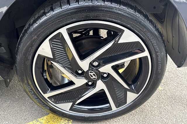 Hyundai i10 1.0 [63] Premium 5dr Auto [Nav]