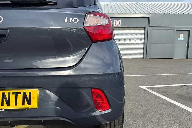 Hyundai i10 1.0 [63] Premium 5dr Auto [Nav]