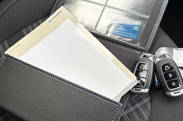 Hyundai i10 1.0 [63] Premium 5dr Auto [Nav]