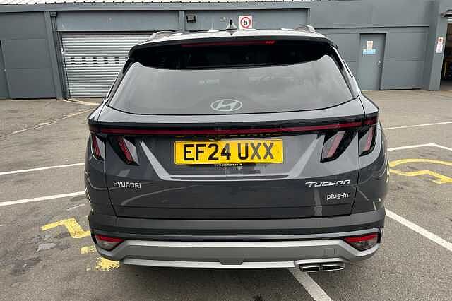 Hyundai TUCSON 1.6T Plug-in Hybrid Premium 5dr 4WD Auto