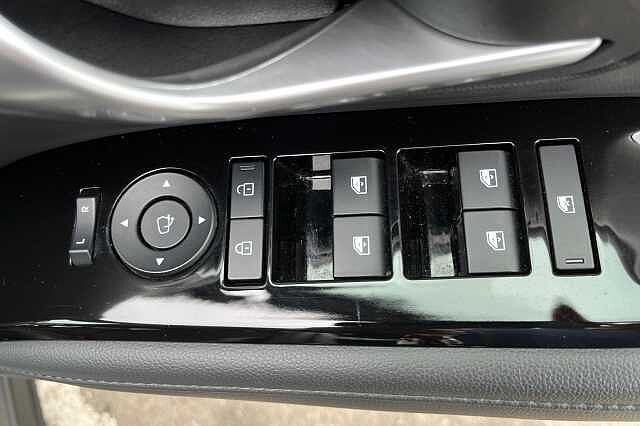 Hyundai TUCSON 1.6T Plug-in Hybrid Premium 5dr 4WD Auto