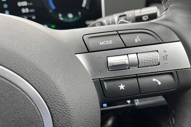 Hyundai TUCSON 1.6T Plug-in Hybrid Premium 5dr 4WD Auto