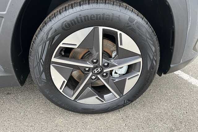 Hyundai TUCSON 1.6T Premium 5dr