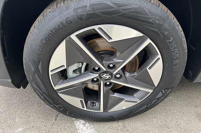 Hyundai TUCSON 1.6T Premium 5dr