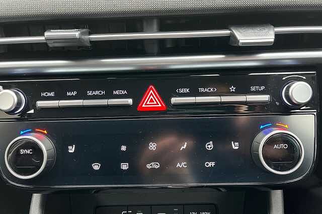 Hyundai TUCSON 1.6T Premium 5dr