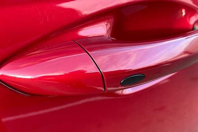 Hyundai TUCSON 1.6 TGDi Hybrid 230 Ultimate 5dr 2WD Auto Red