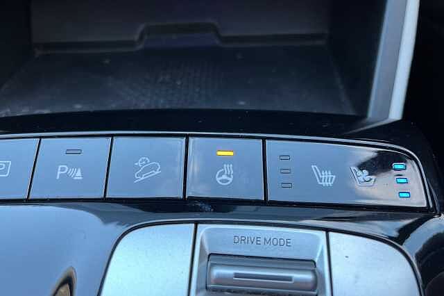 Hyundai TUCSON 1.6 TGDi Hybrid 230 Ultimate 5dr 2WD Auto Red