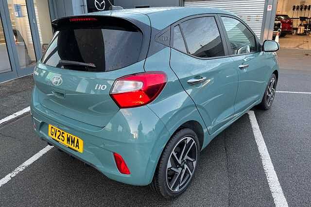 Hyundai i10 1.2 [79] Premium 5dr [Nav]