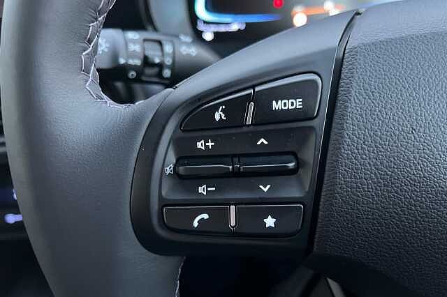 Hyundai i10 1.2 [79] Premium 5dr [Nav]