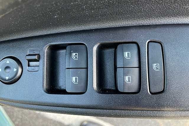 Hyundai I10 1.2 MPi SE Connect 5dr Green