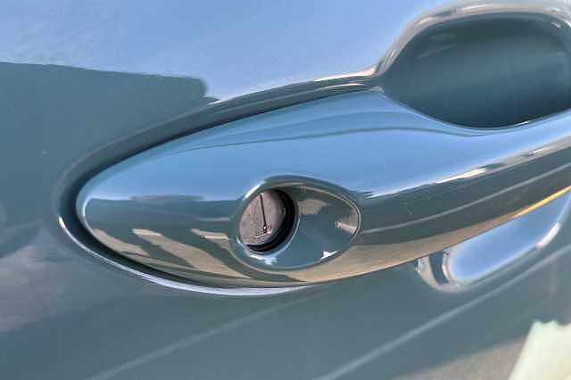 Hyundai I10 1.2 MPi SE Connect 5dr Green