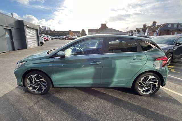 Hyundai I20 1.0T GDi 48V MHD Premium 5dr Mangrove Green