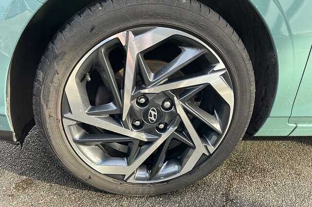 Hyundai I20 1.0T GDi 48V MHD Premium 5dr Mangrove Green