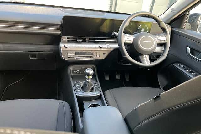 Hyundai KONA 1.6T 138 Advance 5dr