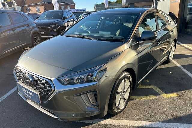 Hyundai IONIQ 1.6 GDi Hybrid Premium 5dr DCT Grey