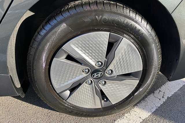 Hyundai IONIQ 1.6 GDi Hybrid Premium 5dr DCT Grey