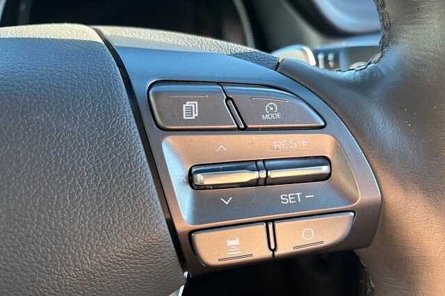 Hyundai IONIQ 1.6 GDi Hybrid Premium 5dr DCT Grey