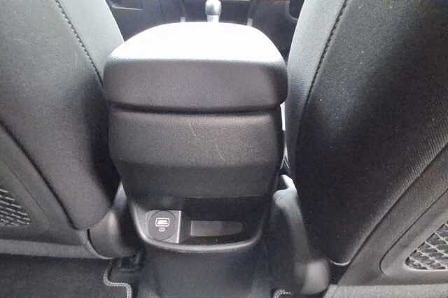 Hyundai KONA 1.6 GDi Hybrid Premium 5dr DCT