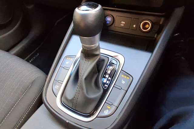 Hyundai KONA 1.6 GDi Hybrid Premium 5dr DCT