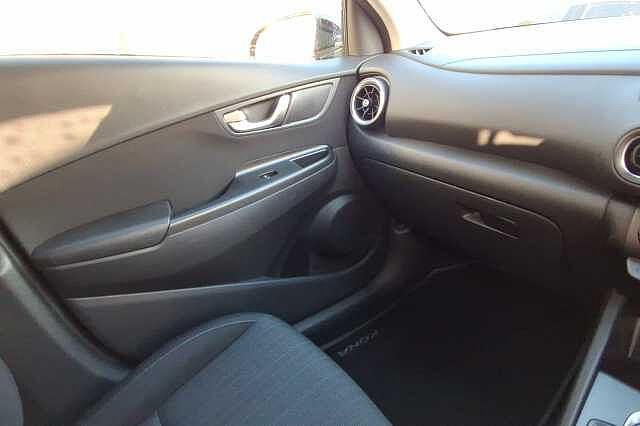 Hyundai KONA 1.6 GDi Hybrid Premium 5dr DCT