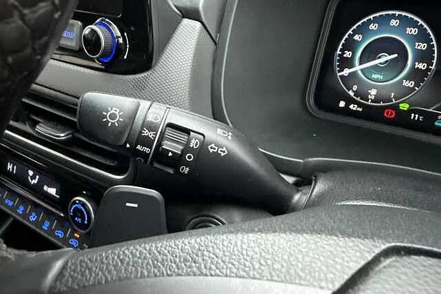 Hyundai KONA 1.6 GDi Hybrid Premium 5dr DCT