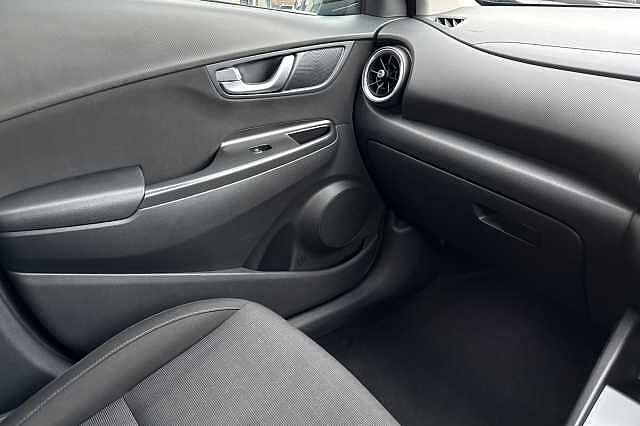 Hyundai KONA 1.6 GDi Hybrid Premium 5dr DCT