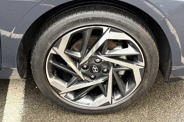 Hyundai i20 1.0T GDi 48V MHD Premium 5dr