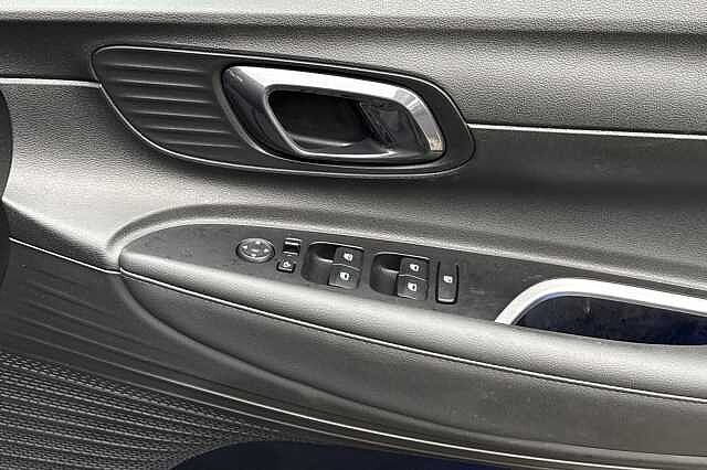 Hyundai i20 1.0T GDi 48V MHD Premium 5dr