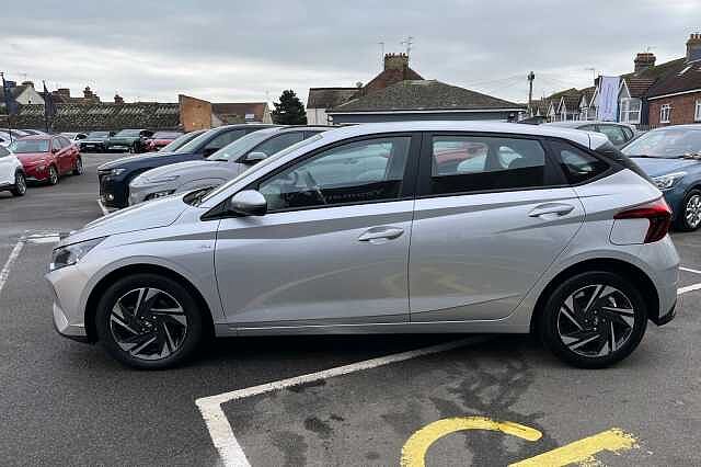 Hyundai I20 1.0T GDi 48V MHD SE Connect 5dr DCT Silver