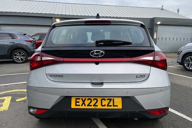 Hyundai I20 1.0T GDi 48V MHD SE Connect 5dr DCT Silver