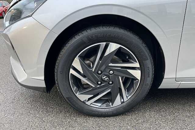 Hyundai I20 1.0T GDi 48V MHD SE Connect 5dr DCT Silver