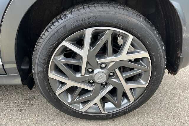 Hyundai KONA 1.6 GDi Hybrid Premium 5dr DCT