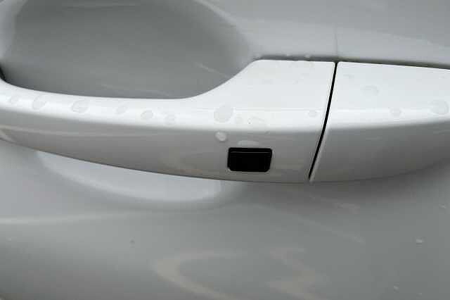 Hyundai KONA 1.6 GDi Hybrid Premium 5dr DCT