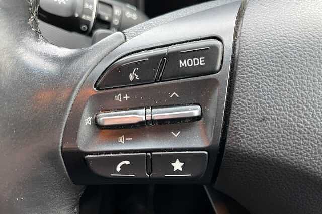 Hyundai KONA 1.6 GDi Hybrid Premium 5dr DCT