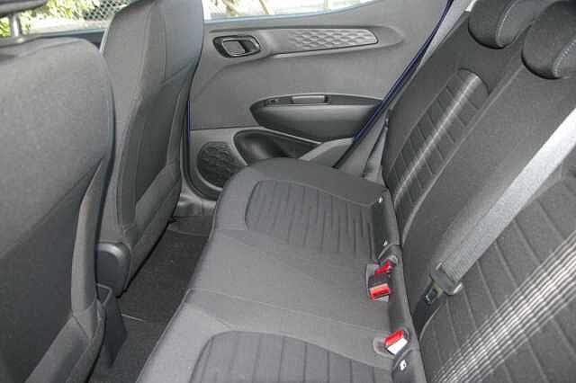 Hyundai i10 1.0 SE Connect 5 Door