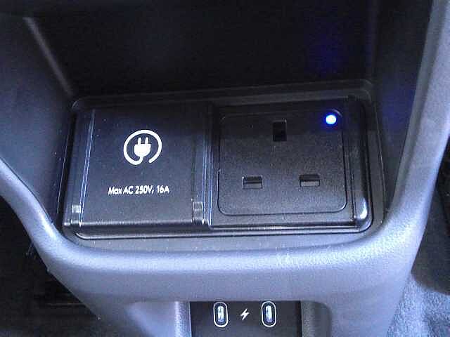 Hyundai KONA E (218ps) Ultimate