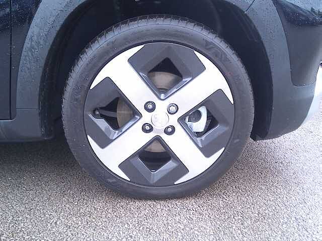 Hyundai INSTER 85kW 02 49kWh 5dr Auto Abyss Black