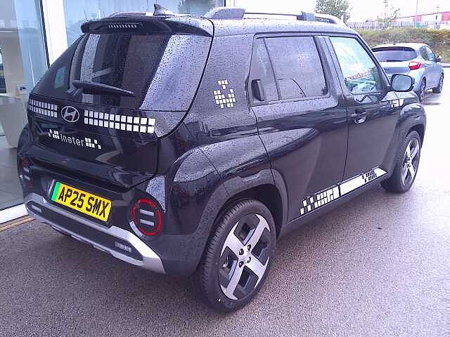 Hyundai INSTER 85kW 02 49kWh 5dr Auto Abyss Black