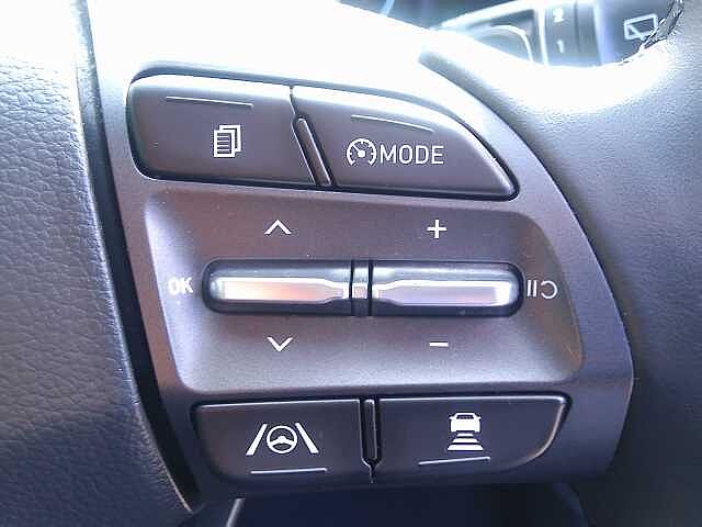 Hyundai KONA 1.6 GDi Hybrid Ultimate 5dr DCT