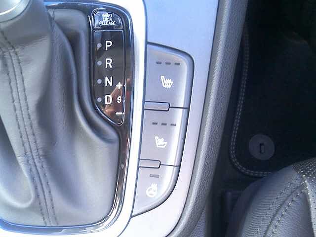 Hyundai KONA 1.6 GDi Hybrid Ultimate 5dr DCT