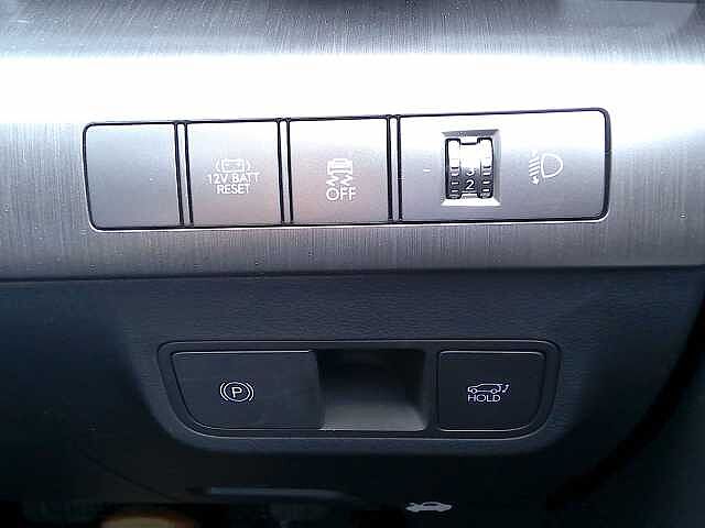 Hyundai KONA 1.6 Hybrid 129 Ultimate 5dr DCT Atlas White