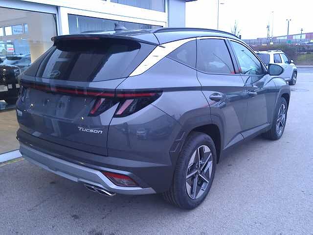 Hyundai TUCSON 1.6T Premium 5dr