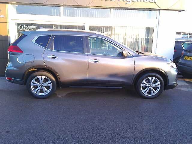 Nissan X-trail Station Wagon 1.7 dCi N-Connecta 5dr [7 Seat]