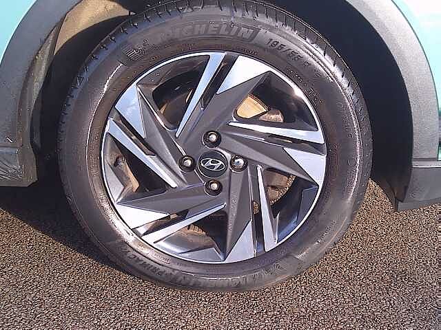 Hyundai BAYON 1.0 TGDi 48V MHEV SE Connect 5dr Mangrove Green