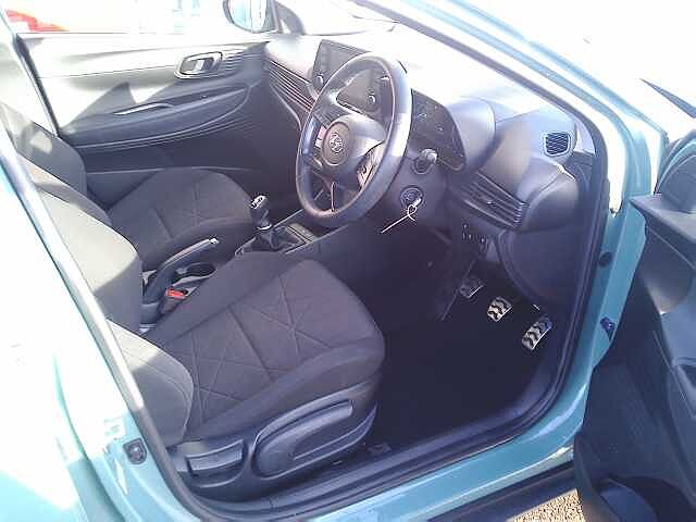 Hyundai BAYON 1.0 TGDi 48V MHEV SE Connect 5dr Mangrove Green