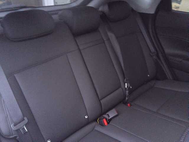 Hyundai KONA 1.6 Hybrid 129 Ultimate 5dr DCT Atlas White