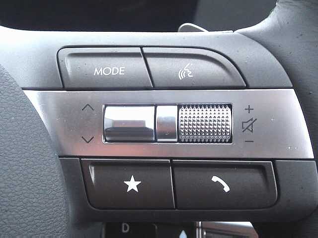 Hyundai KONA 1.6 Hybrid 129 Ultimate 5dr DCT Atlas White