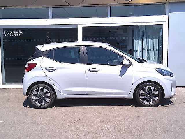 Hyundai i10 1.0 Advance 5dr