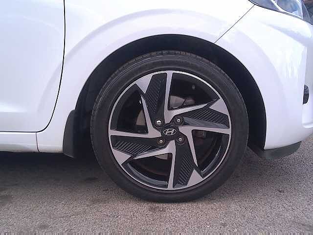 Hyundai i10 1.0 Advance 5dr